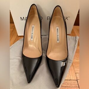 Manolo Blahnik BB Pointy Toe Pump